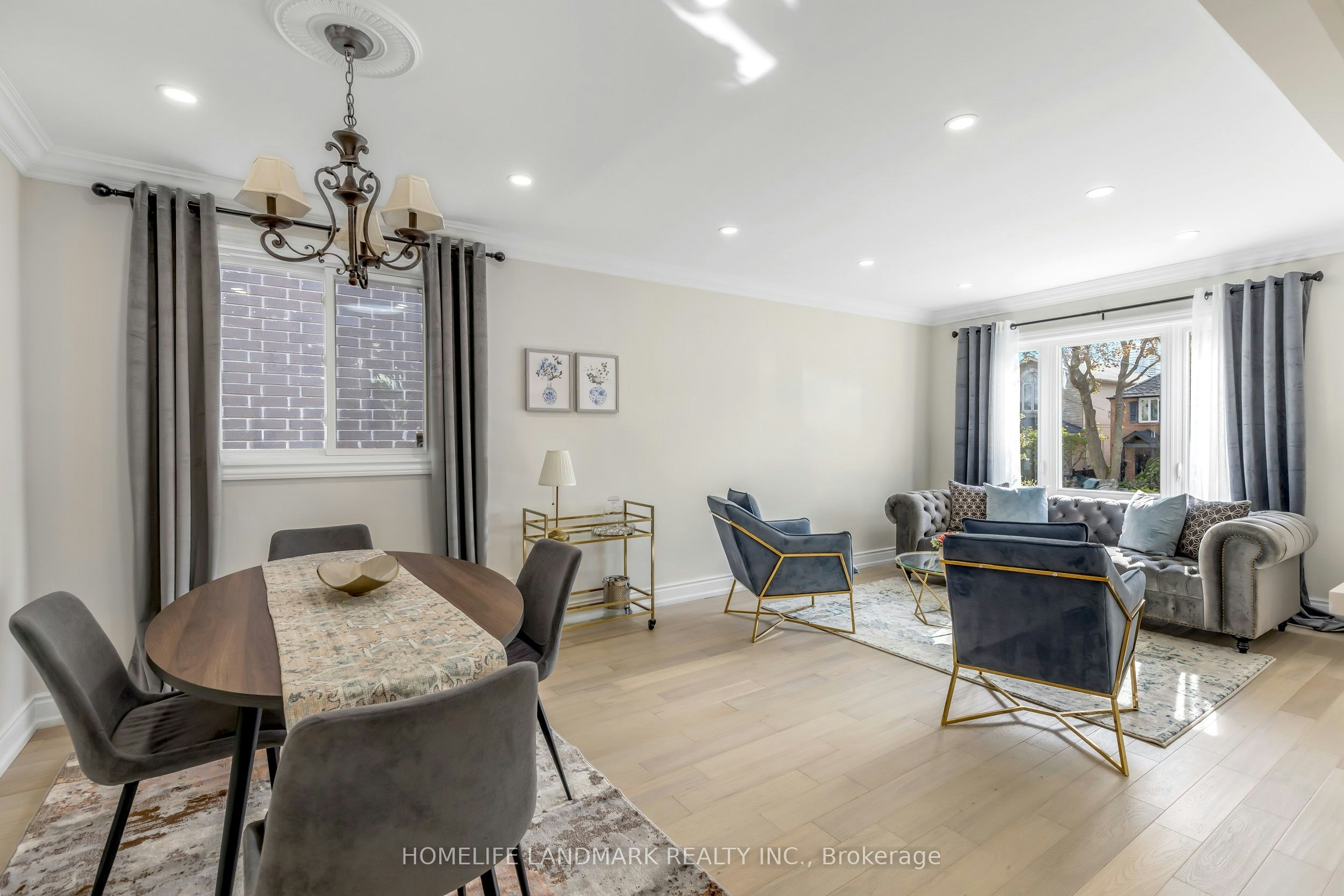 34 Ringley Avenue, Toronto, ON, M8Y 1P1 - 3