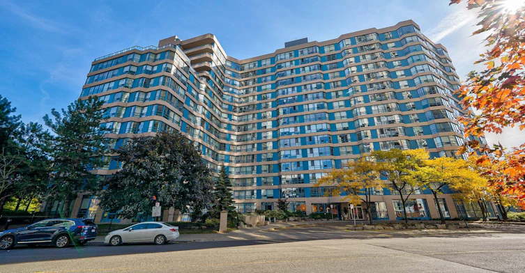 503-250 Webb Drive, Mississauga, ON, L5B 3Z4