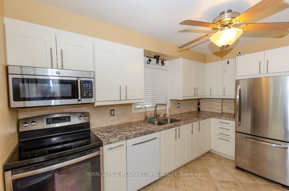 510 Beaver Court, Milton, ON, L9T 4A9 - 14
