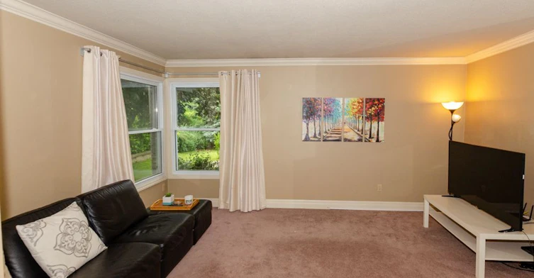 510 Beaver Court, Milton, ON, L9T 4A9 - 4