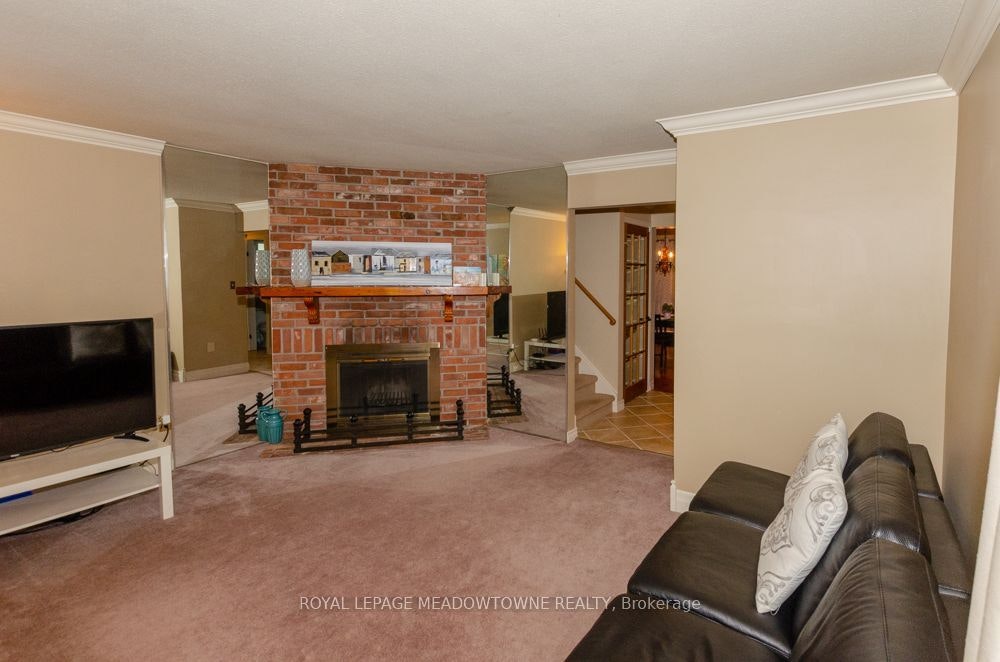 510 Beaver Court, Milton, ON, L9T 4A9 - 6