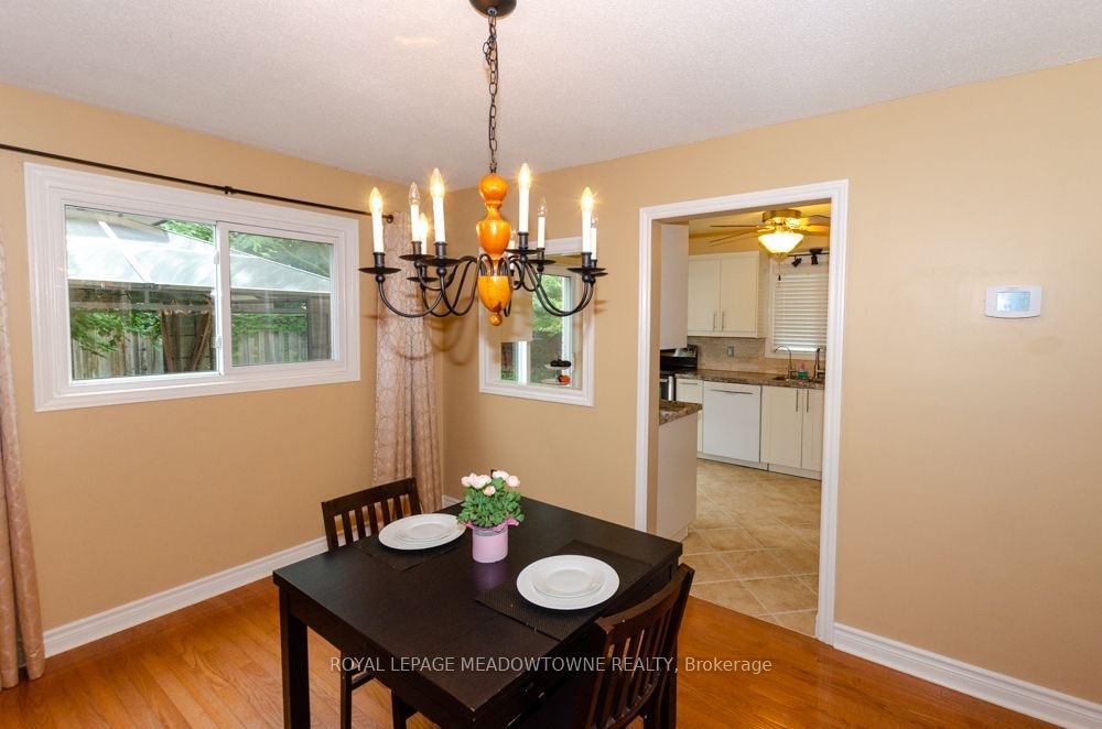 510 Beaver Court, Milton, ON, L9T 4A9 - 9
