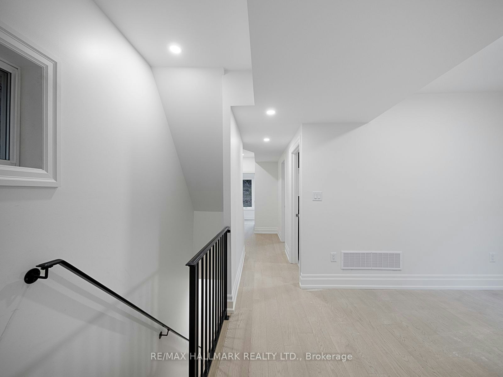 Unit 3-547 Indian Road, Toronto, ON, M6P 2B9 - 4