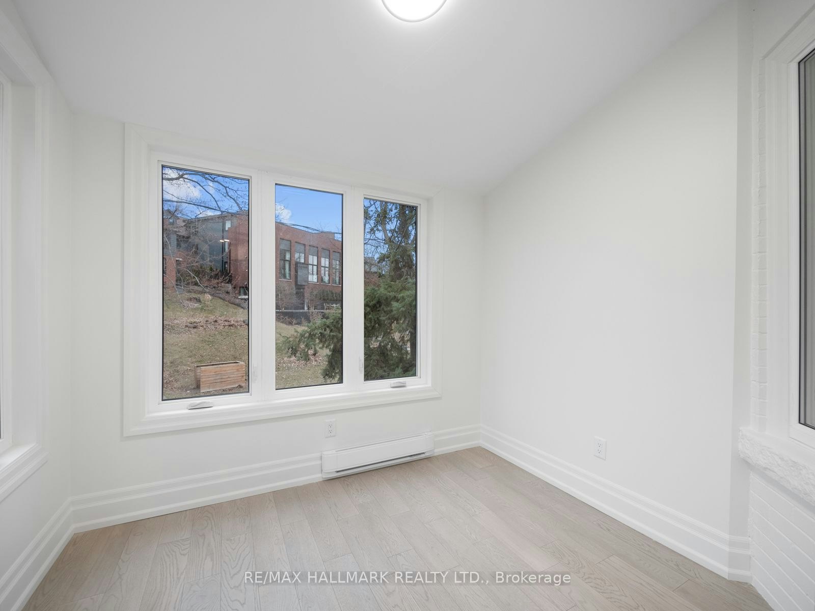 Unit 3-547 Indian Road, Toronto, ON, M6P 2B9 - 18