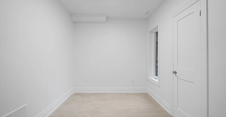 Unit 3-547 Indian Road, Toronto, ON, M6P 2B9 - 6