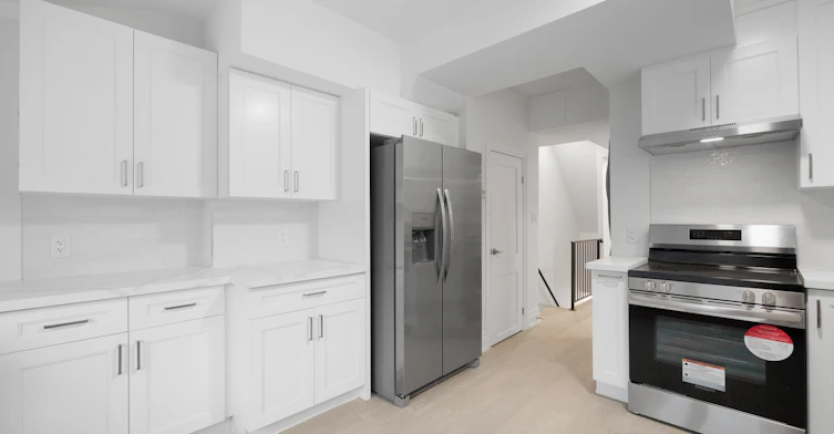Unit 3-547 Indian Road, Toronto, ON, M6P 2B9 - 13