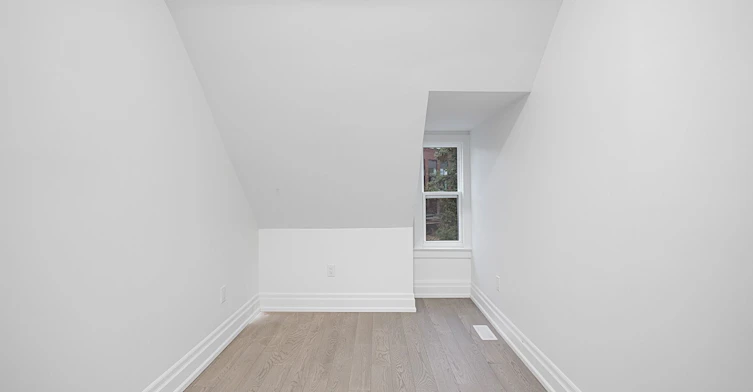 Unit 3-547 Indian Road, Toronto, ON, M6P 2B9 - 25
