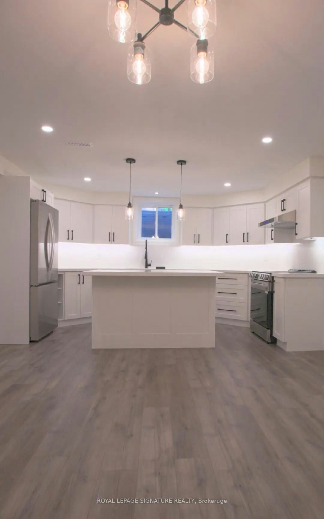 BSMT-3334 Mintwood Circle, Oakville, ON, L6H 0N6 - 3