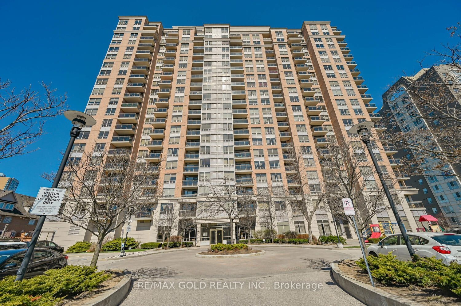 1411-55 Strathaven Drive, Mississauga, ON, L5R 4G9