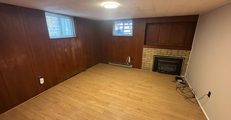 Lower-28 Snider Avenue, Toronto, ON, M6E 4R9 - 5