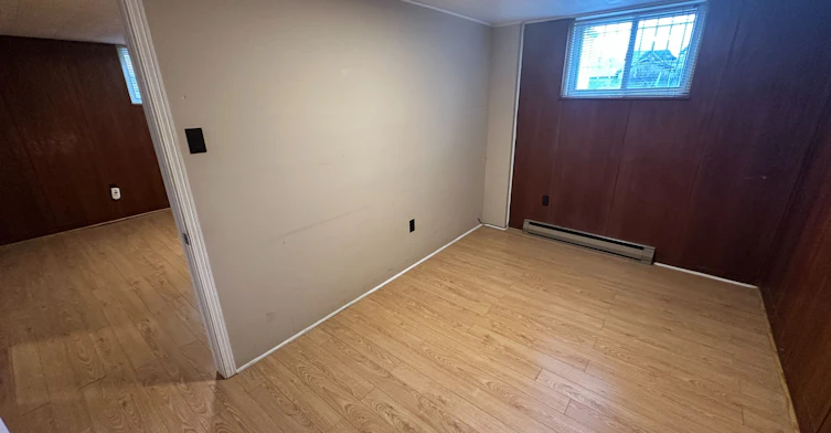 Lower-28 Snider Avenue, Toronto, ON, M6E 4R9 - 10