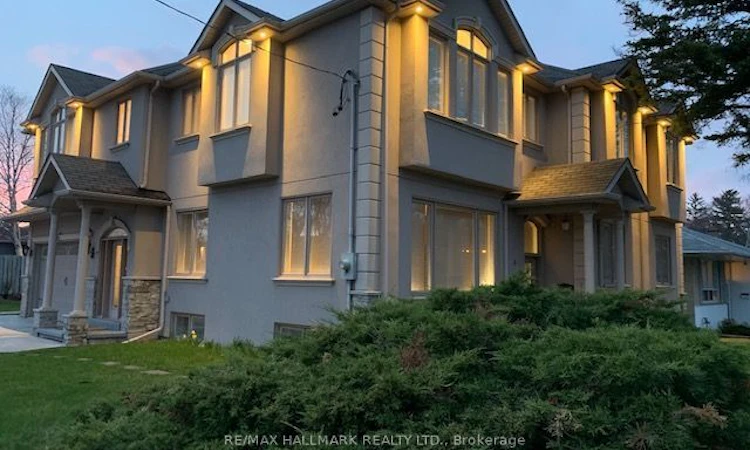 6 Griggsden Avenue