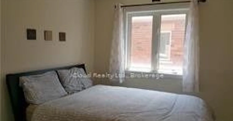 539 Coach Drive, Mississauga, ON, L5R 0C4 - 7