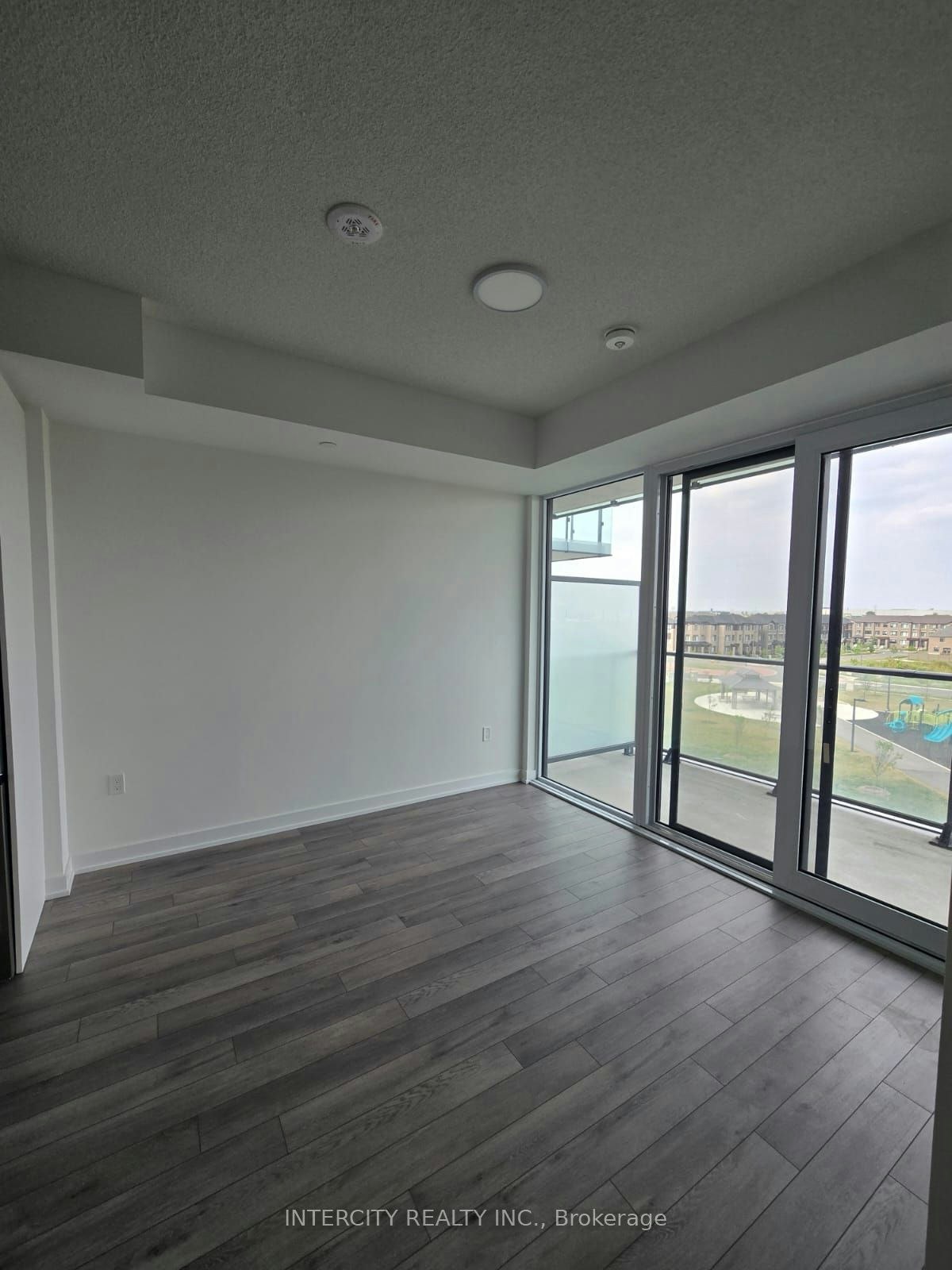 324-15 Skyridge Drive, Brampton, ON, L6P 4S3 - 10