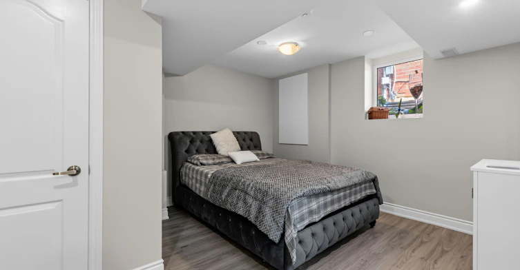 BSMT-1220 Field Drive, Milton, ON, L9T 6G4 - 11
