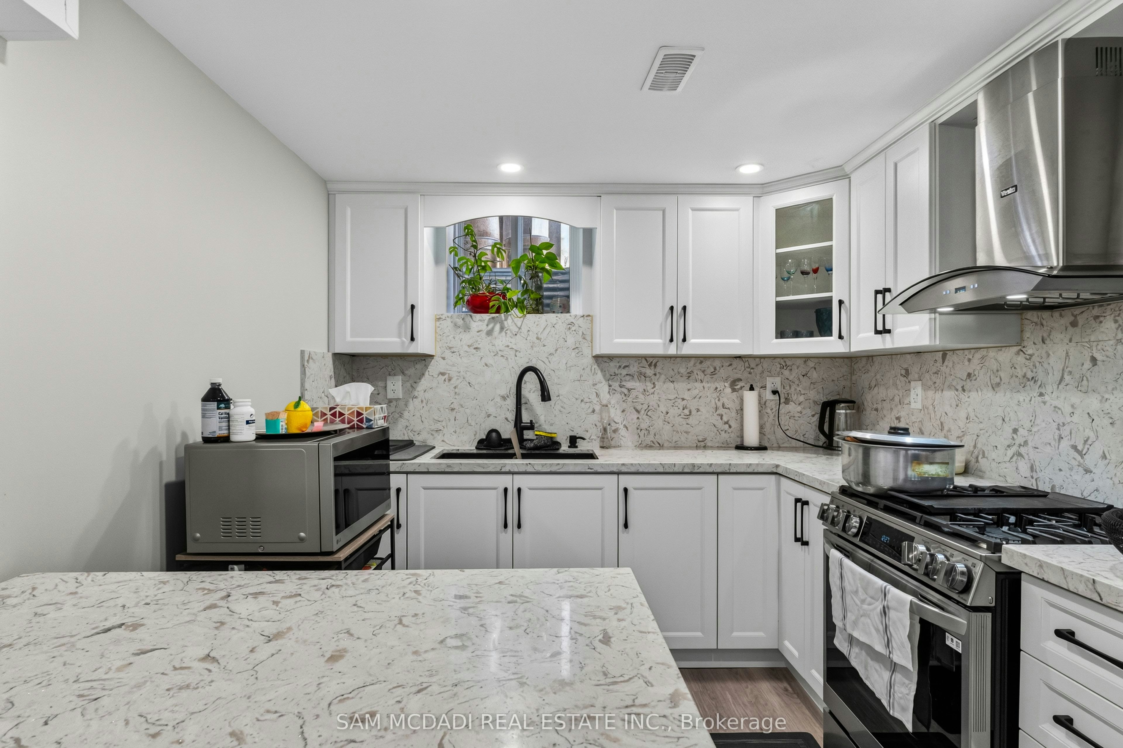 BSMT-1220 Field Drive, Milton, ON, L9T 6G4 - 5