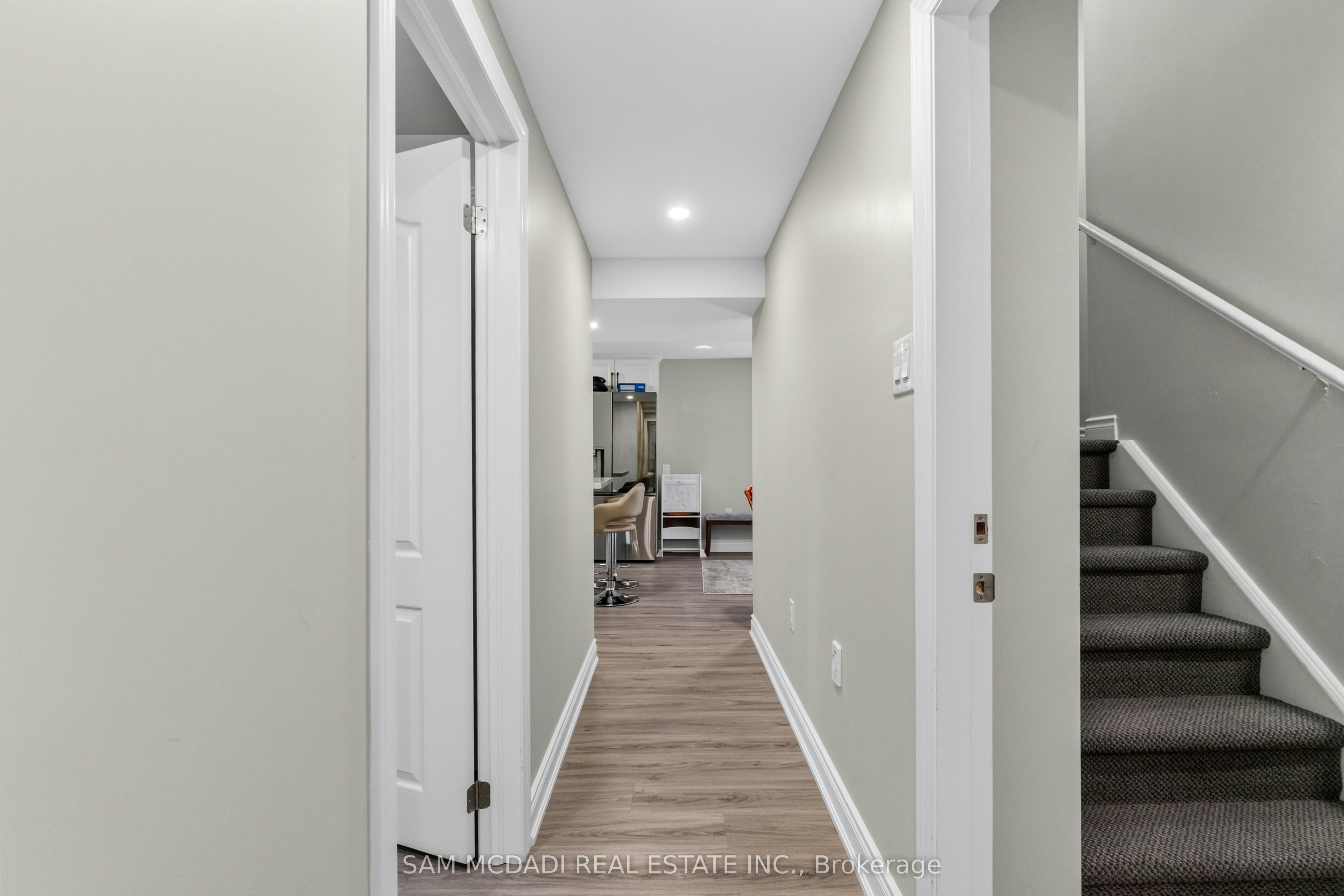 BSMT-1220 Field Drive, Milton, ON, L9T 6G4 - 10