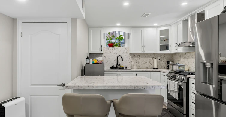 BSMT-1220 Field Drive, Milton, ON, L9T 6G4 - 4