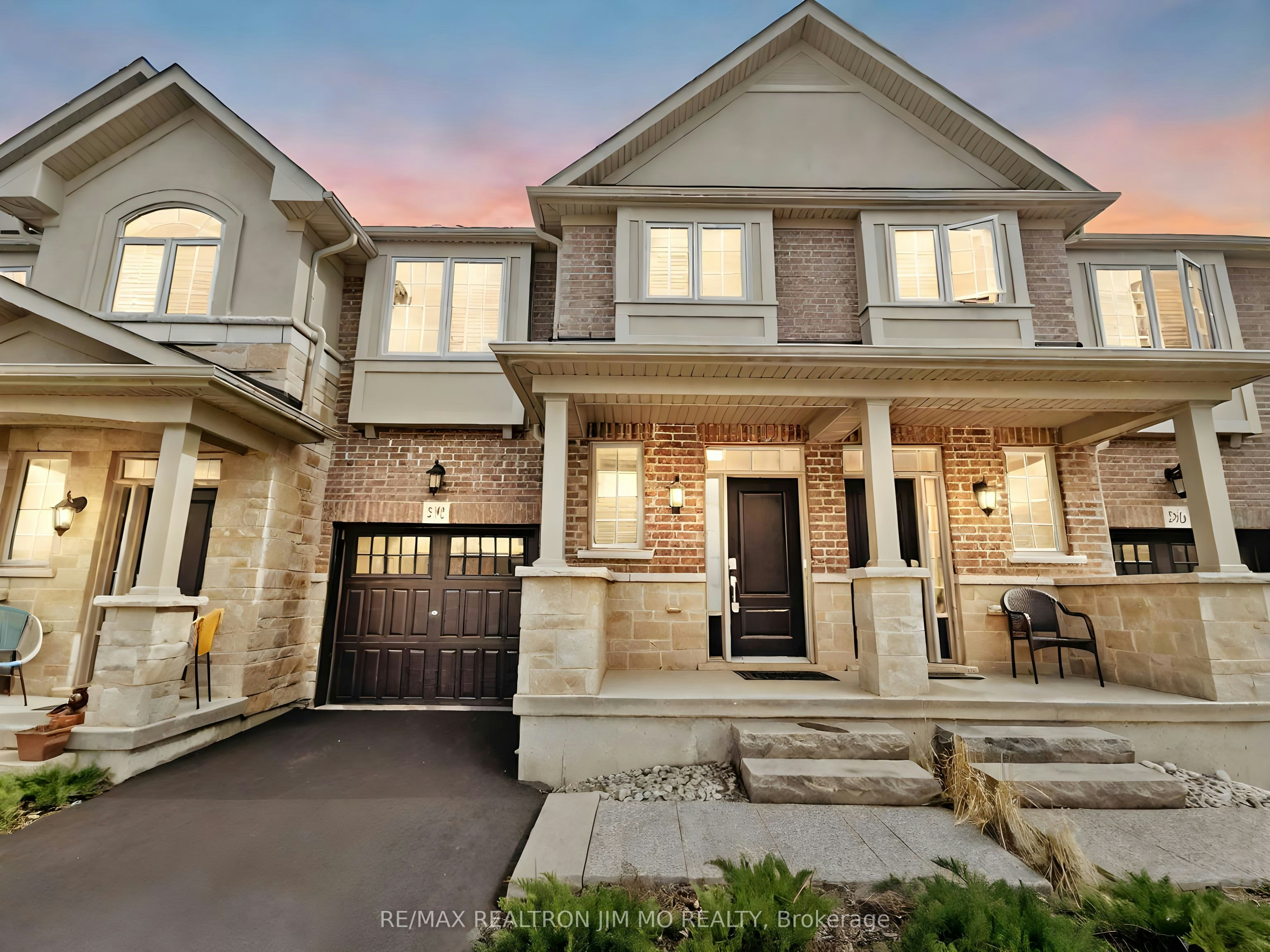 398 Threshing Mill Boulevard, Oakville, ON, L6H 0P6
