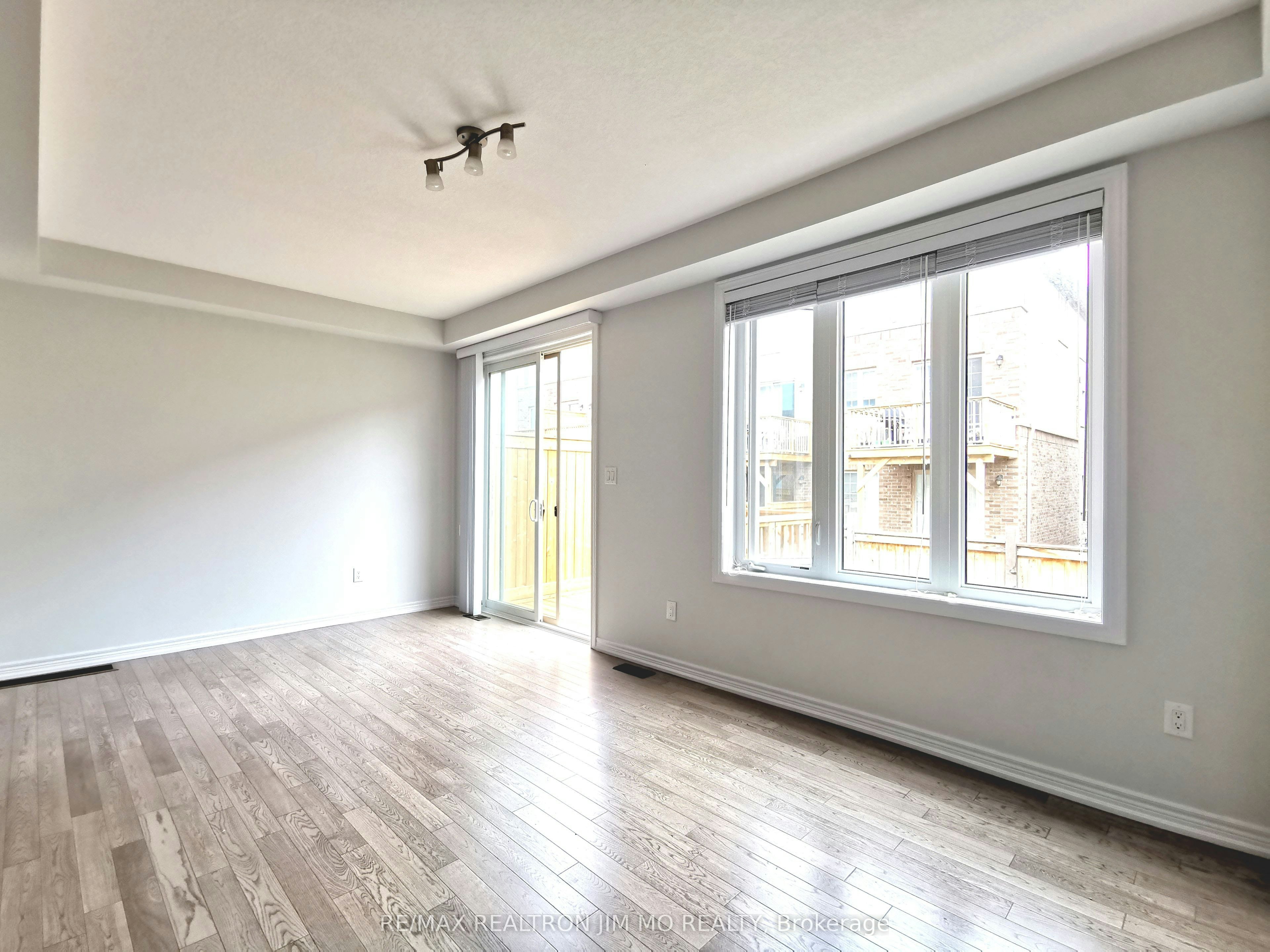 398 Threshing Mill Boulevard, Oakville, ON, L6H 0P6 - 5