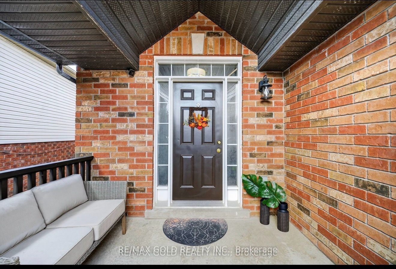 24 Murray Court, Orangeville, ON, L9W 0A1 - 2