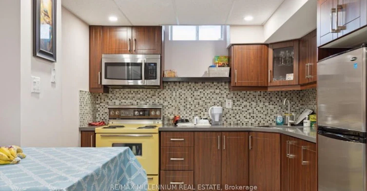 Basement-5687 Goldenbrook Drive, Mississauga, ON, L5M 3W5