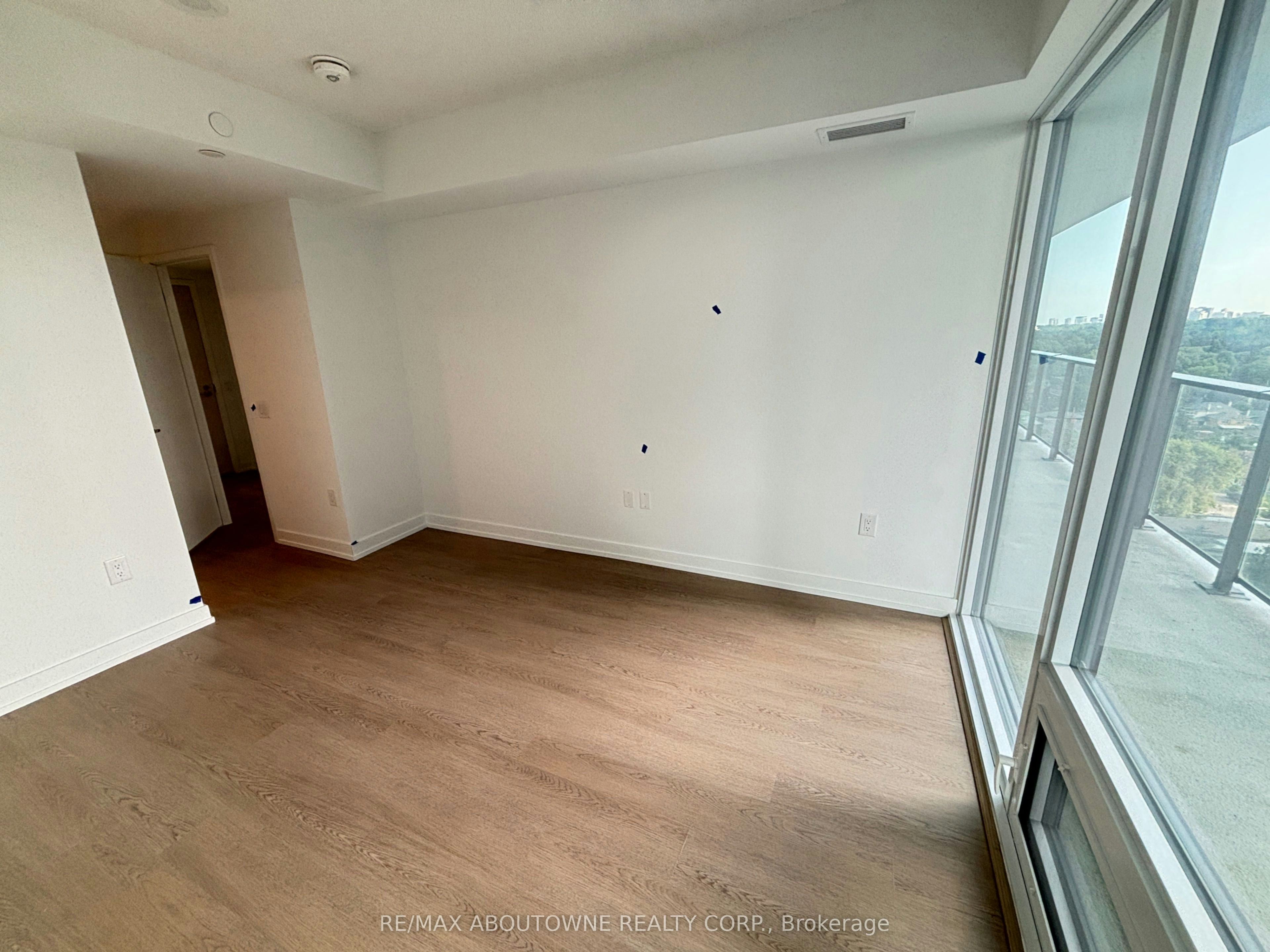 1215-4010 Eglinton Avenue W, Toronto, ON, M9A 0G5 - 6
