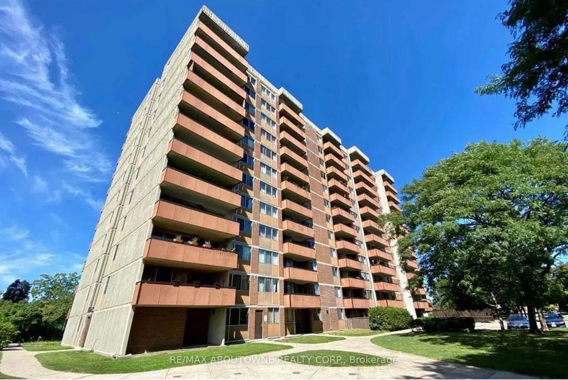508-165 La Rose Avenue, Toronto, ON, M9P 3S9