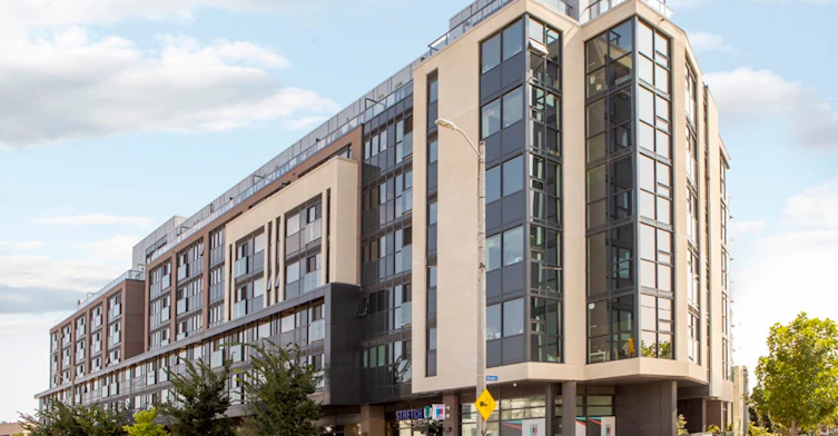 521-3385 Dundas Street W, Toronto, ON, M6S 2S2