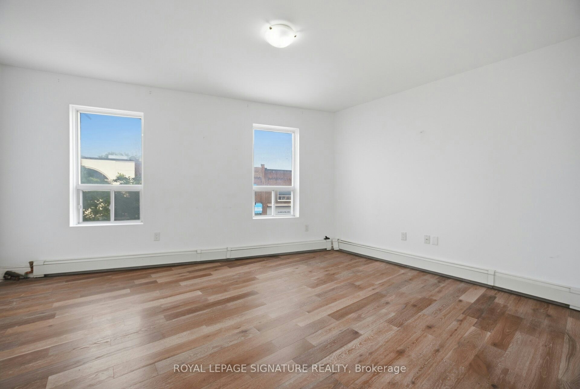 3331 Dundas Street W, Toronto, ON, M6P 2A6 - 13