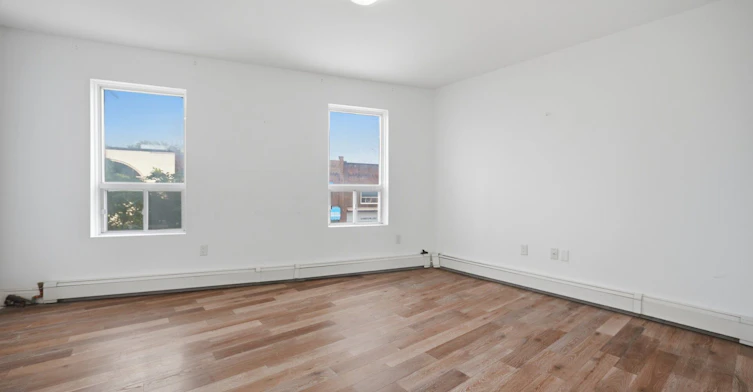 3331 Dundas Street W, Toronto, ON, M6P 2A6 - 13