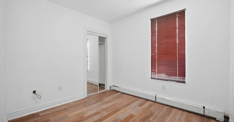3331 Dundas Street W, Toronto, ON, M6P 2A6 - 16