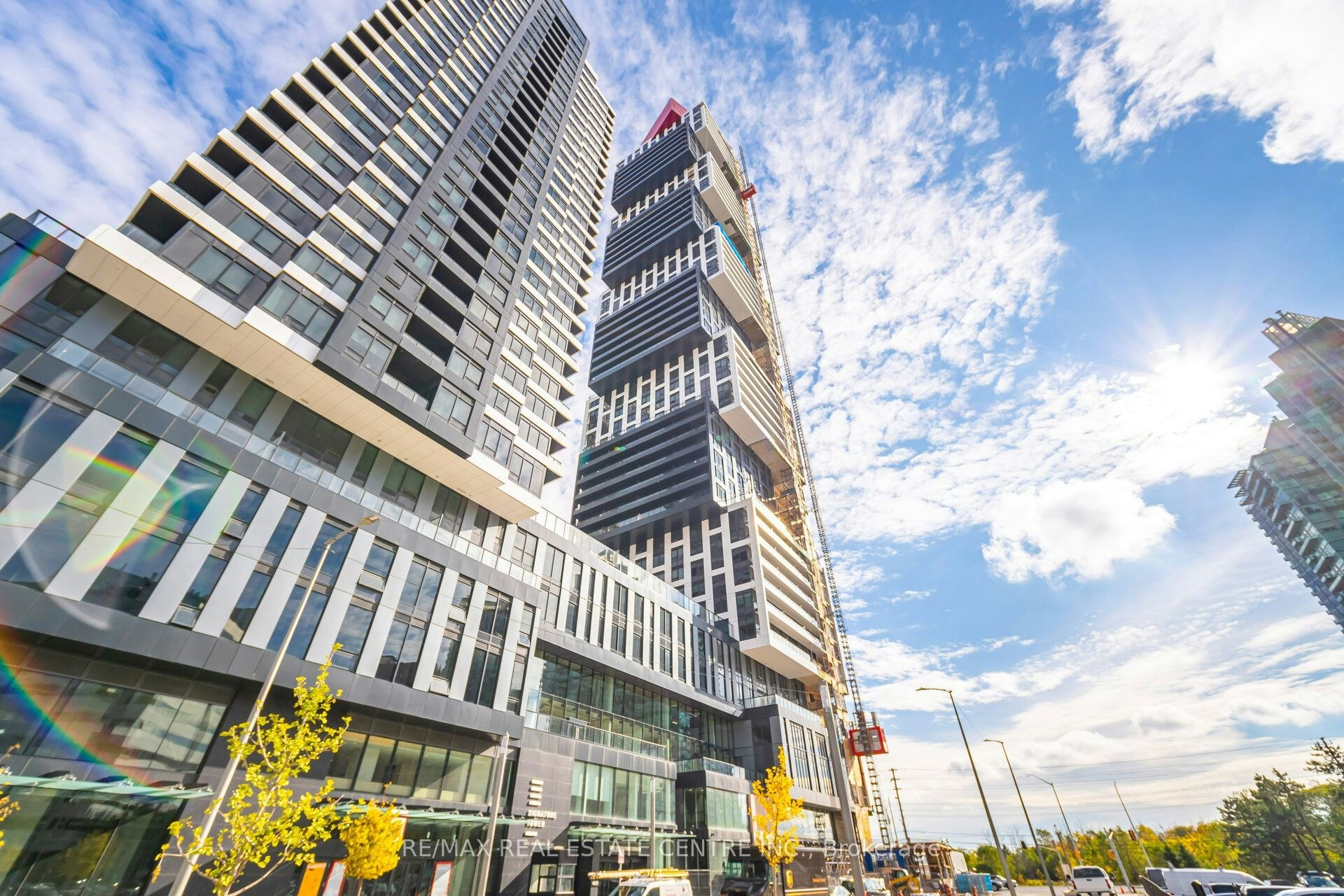 4404-4015 The Exchange Drive, Mississauga, ON, L5B 0N9 - 2