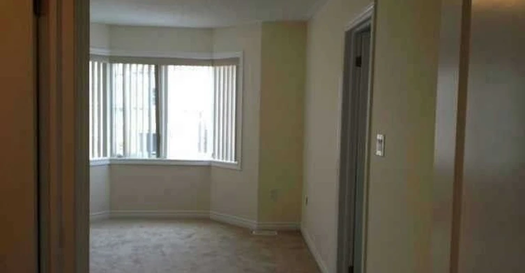 Upper-53 Victoriaville Road, Brampton, ON, L6X 5J3 - 7