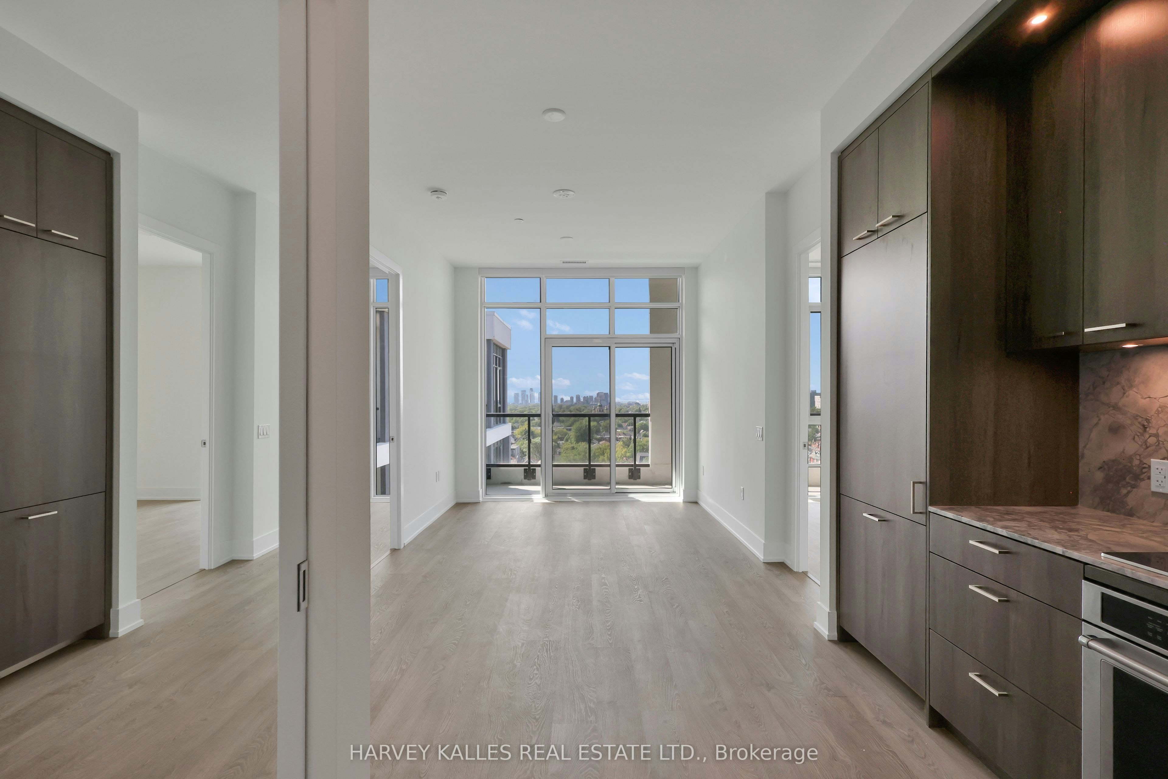 PH2-858 Dupont Street, Toronto, ON, M6C 0C1 - 4