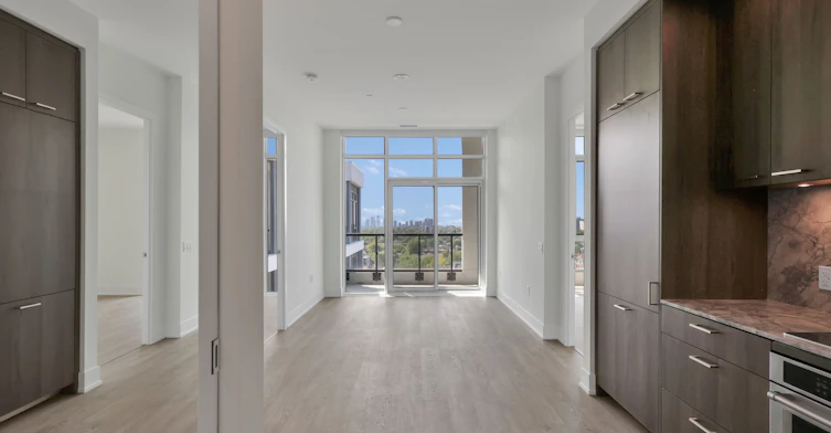 PH2-858 Dupont Street, Toronto, ON, M6C 0C1 - 4