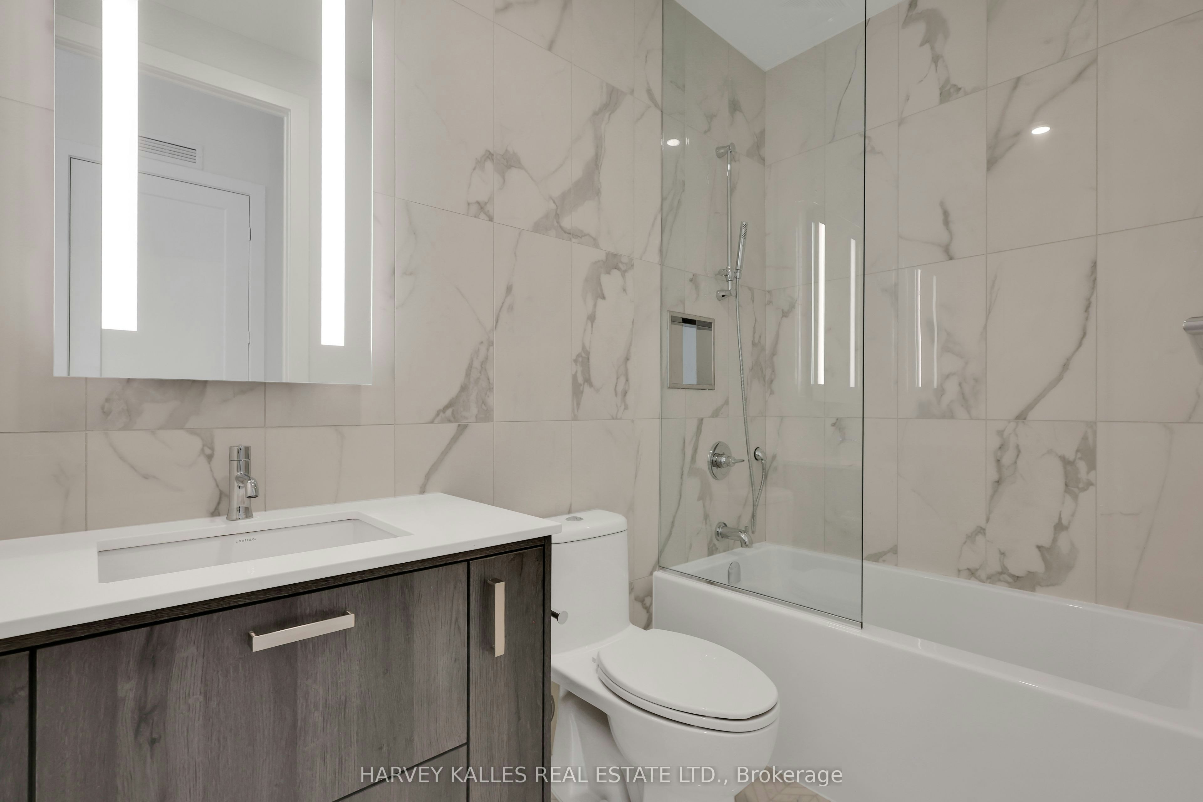 PH2-858 Dupont Street, Toronto, ON, M6C 0C1 - 8