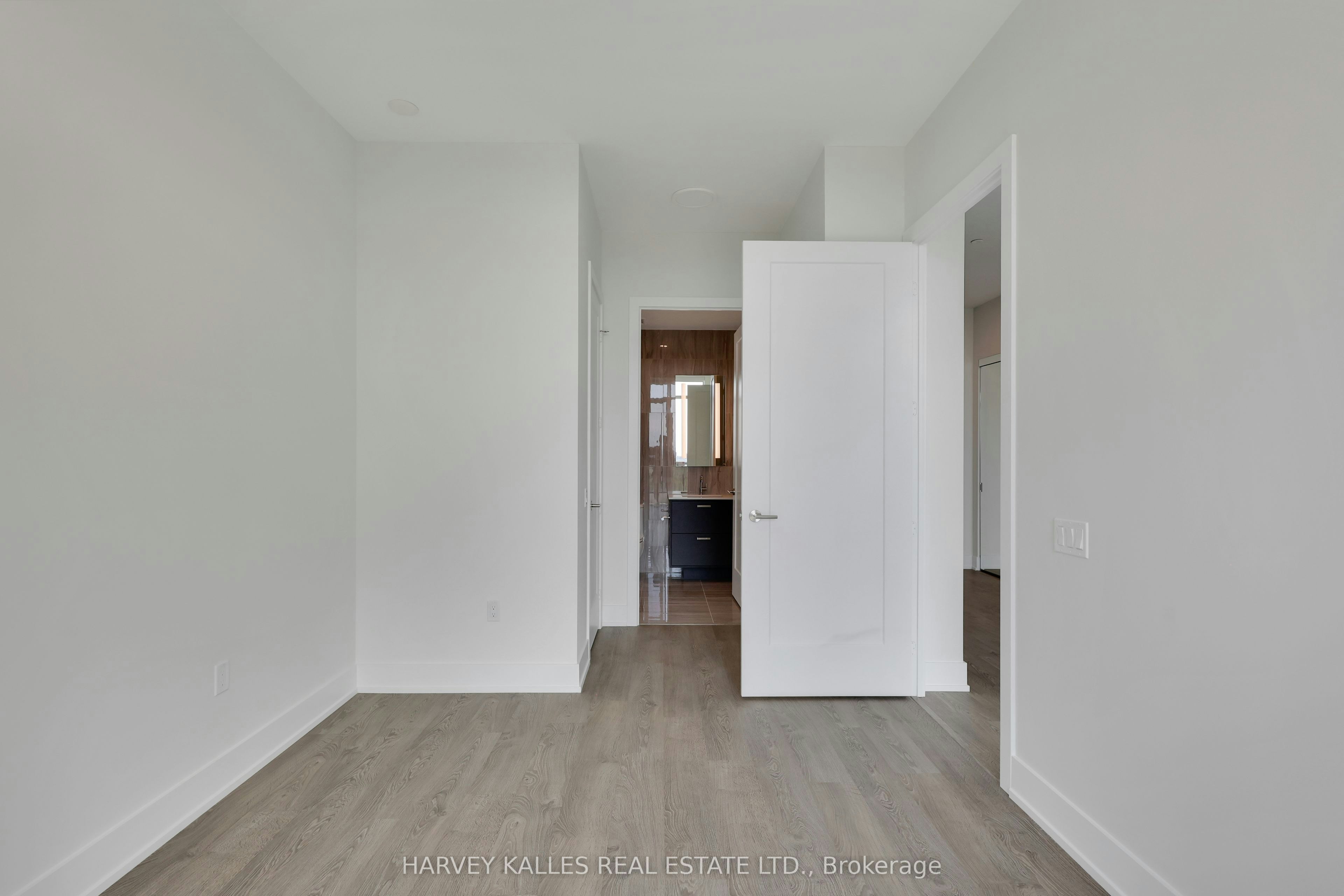 PH2-858 Dupont Street, Toronto, ON, M6C 0C1 - 11
