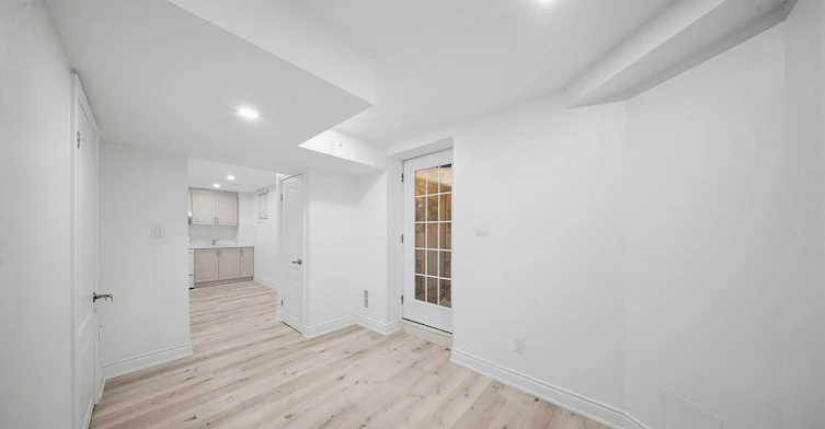 21 Sewells (Basement) Lane, Brampton, ON, L7A 3A1 - 5