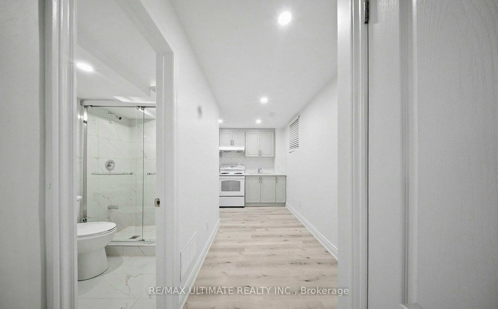 21 Sewells (Basement) Lane, Brampton, ON, L7A 3A1 - 8