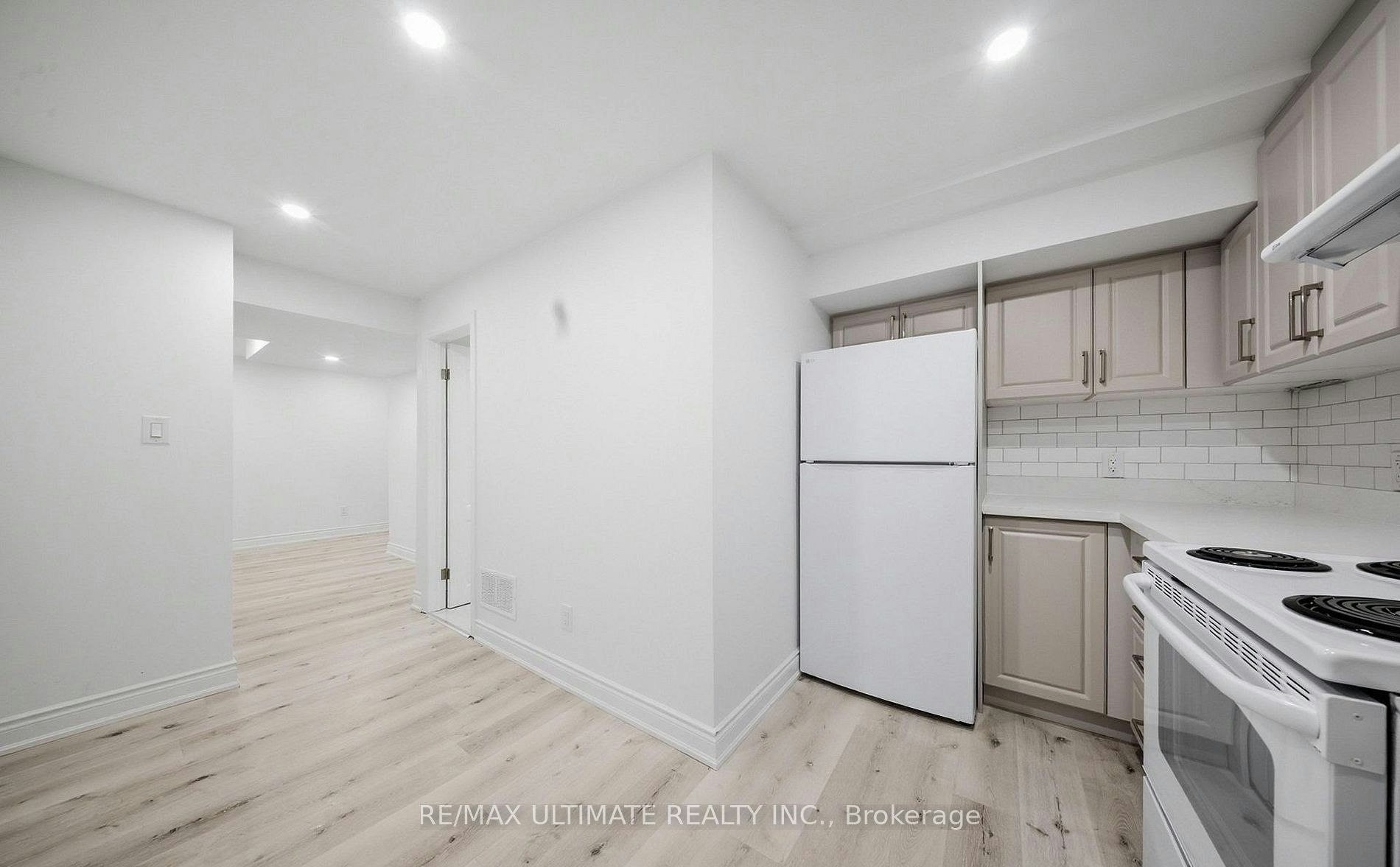 21 Sewells (Basement) Lane, Brampton, ON, L7A 3A1 - 10