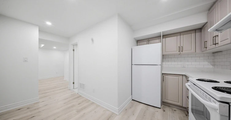 21 Sewells (Basement) Lane, Brampton, ON, L7A 3A1 - 10