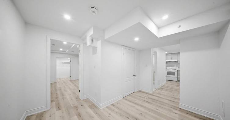 21 Sewells (Basement) Lane, Brampton, ON, L7A 3A1 - 6