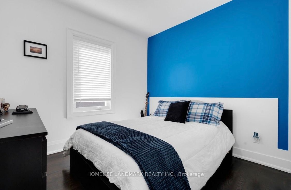 upper-58 Carrick Avenue, Toronto, ON, M6N 3J5 - 21