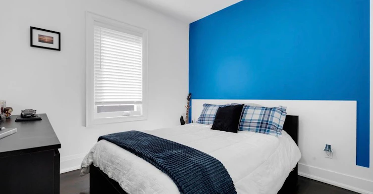 upper-58 Carrick Avenue, Toronto, ON, M6N 3J5 - 21