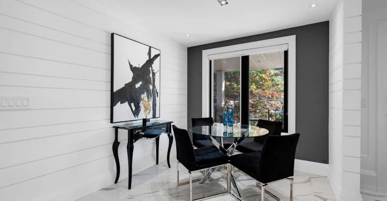 upper-58 Carrick Avenue, Toronto, ON, M6N 3J5 - 6