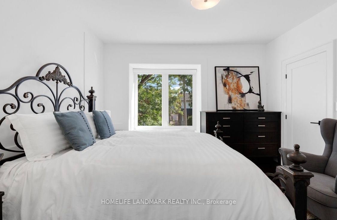 upper-58 Carrick Avenue, Toronto, ON, M6N 3J5 - 20