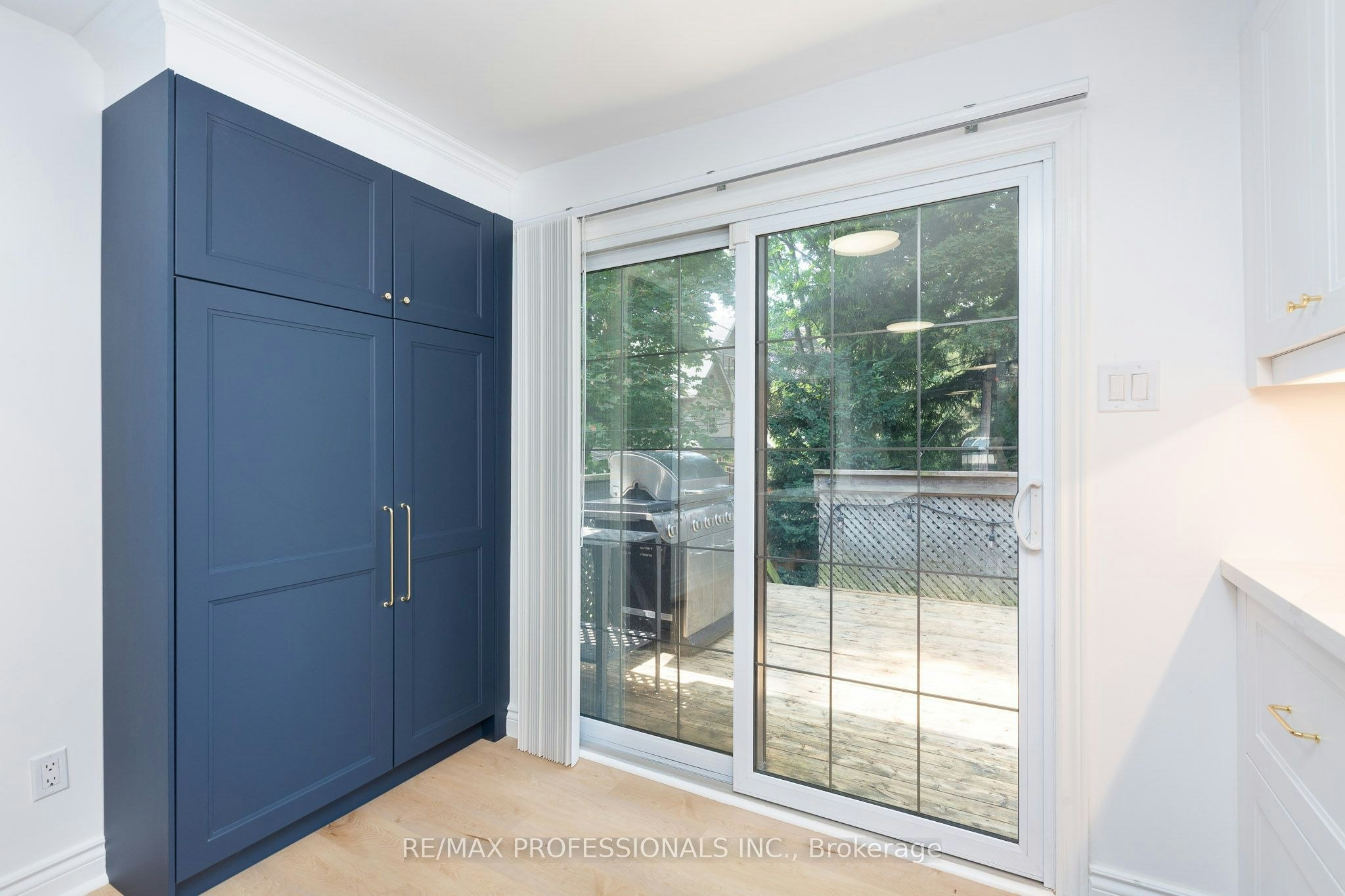 4 Runnymede Road, Toronto, ON, M6S 2Y2 - 14