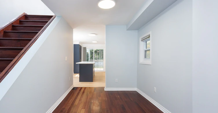 4 Runnymede Road, Toronto, ON, M6S 2Y2 - 8