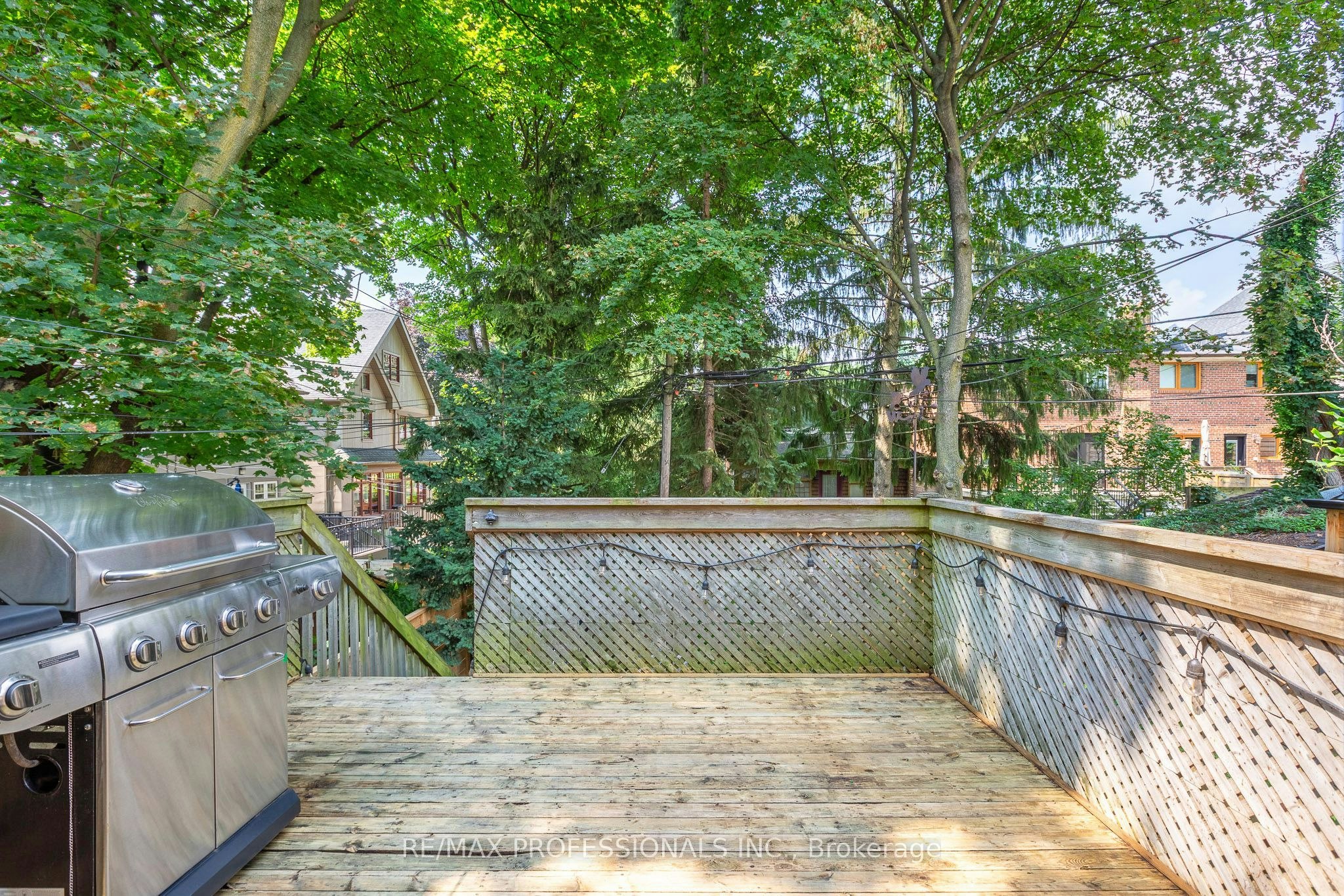 4 Runnymede Road, Toronto, ON, M6S 2Y2 - 47